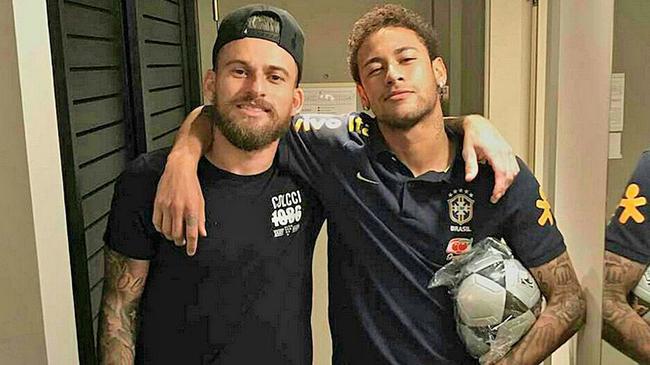 潮席卷全球 潮席卷全球